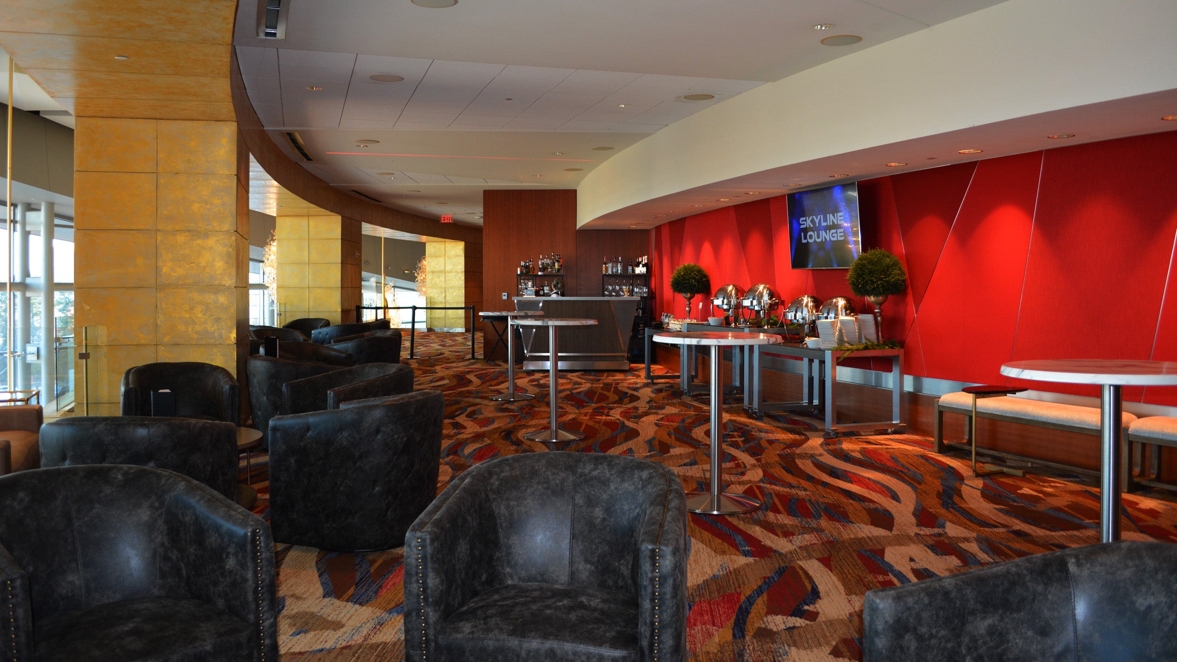 Skyline Lounge Dante Gebel